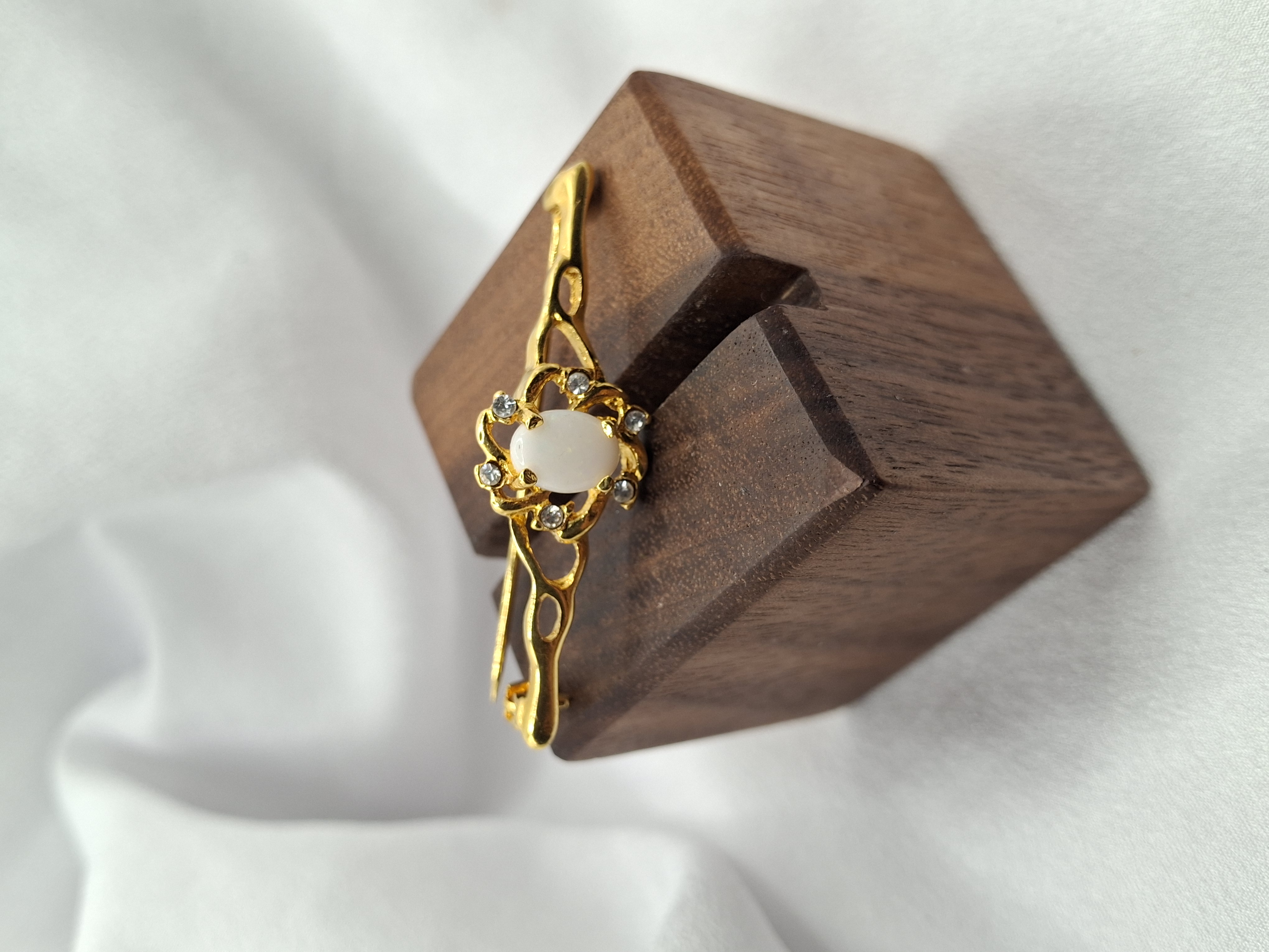 Vintage Gold Opal & Crystal Brooch Pin