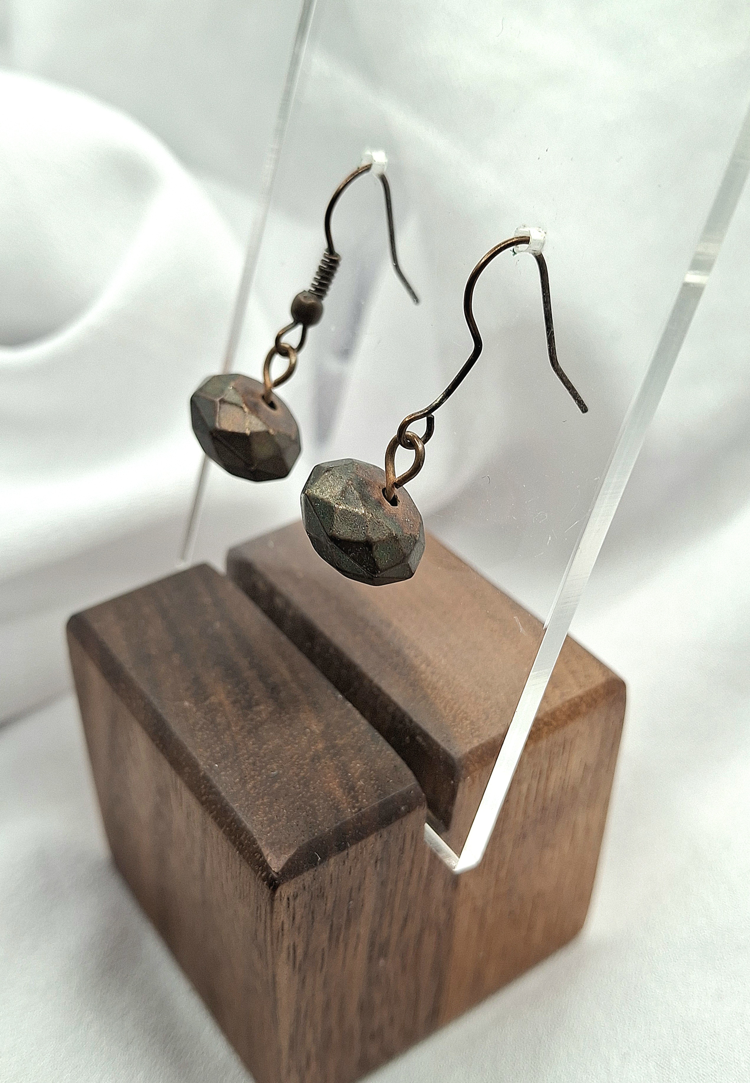 Image 4 for Vintage Handmade Faceted Bronze Toned Brown Beaded Dangling Earrings