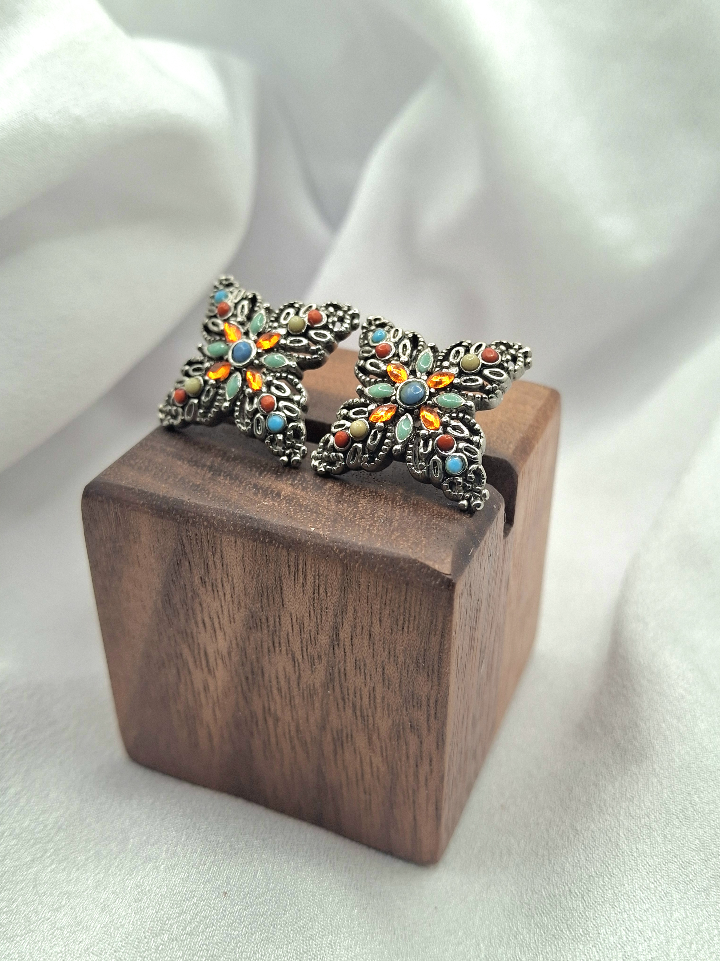 Image 5 for Vintage Western Silver Multi-Gemstone Floral Stud Post Earrings