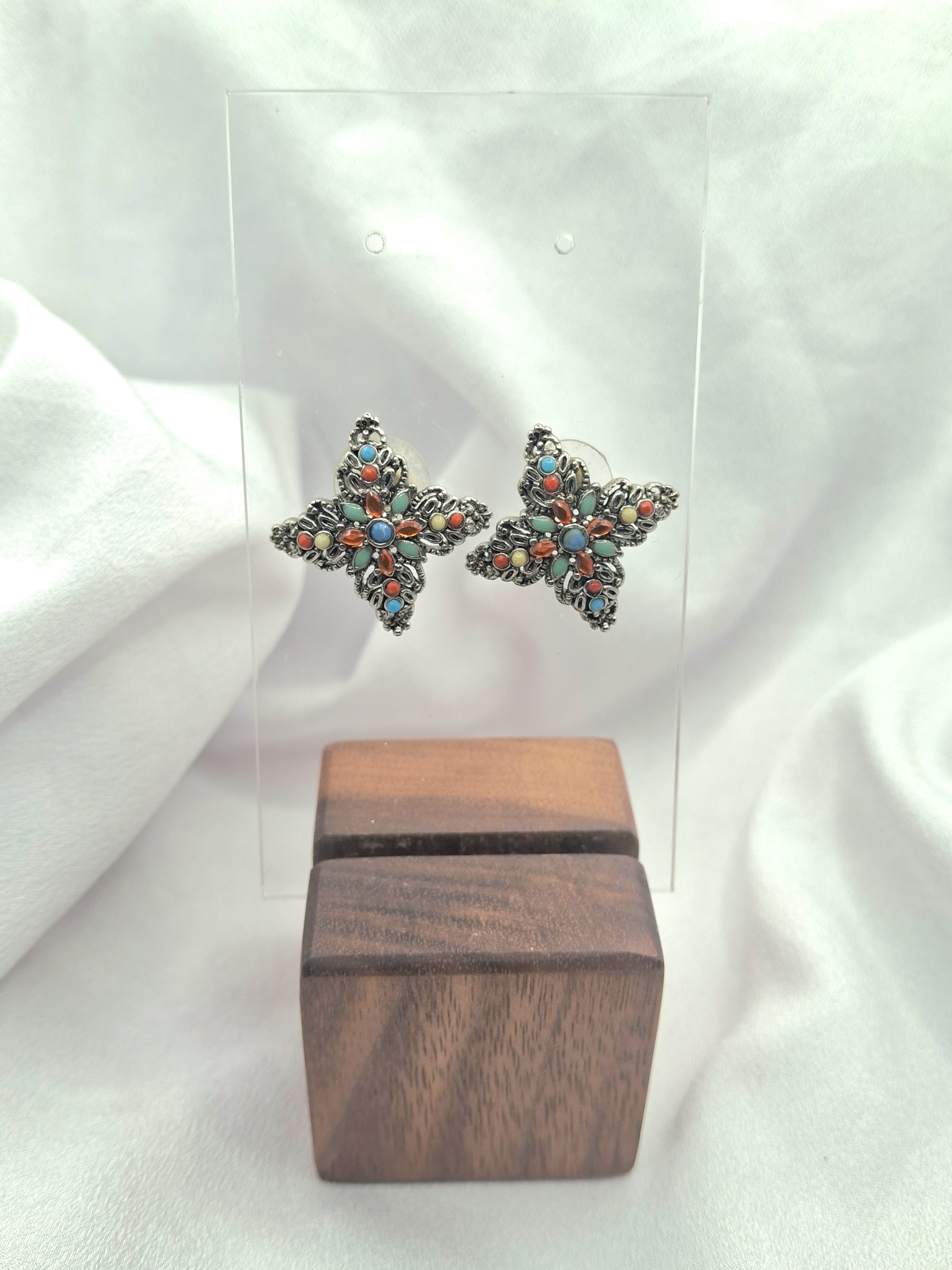 Image 7 for Vintage Western Silver Multi-Gemstone Floral Stud Post Earrings