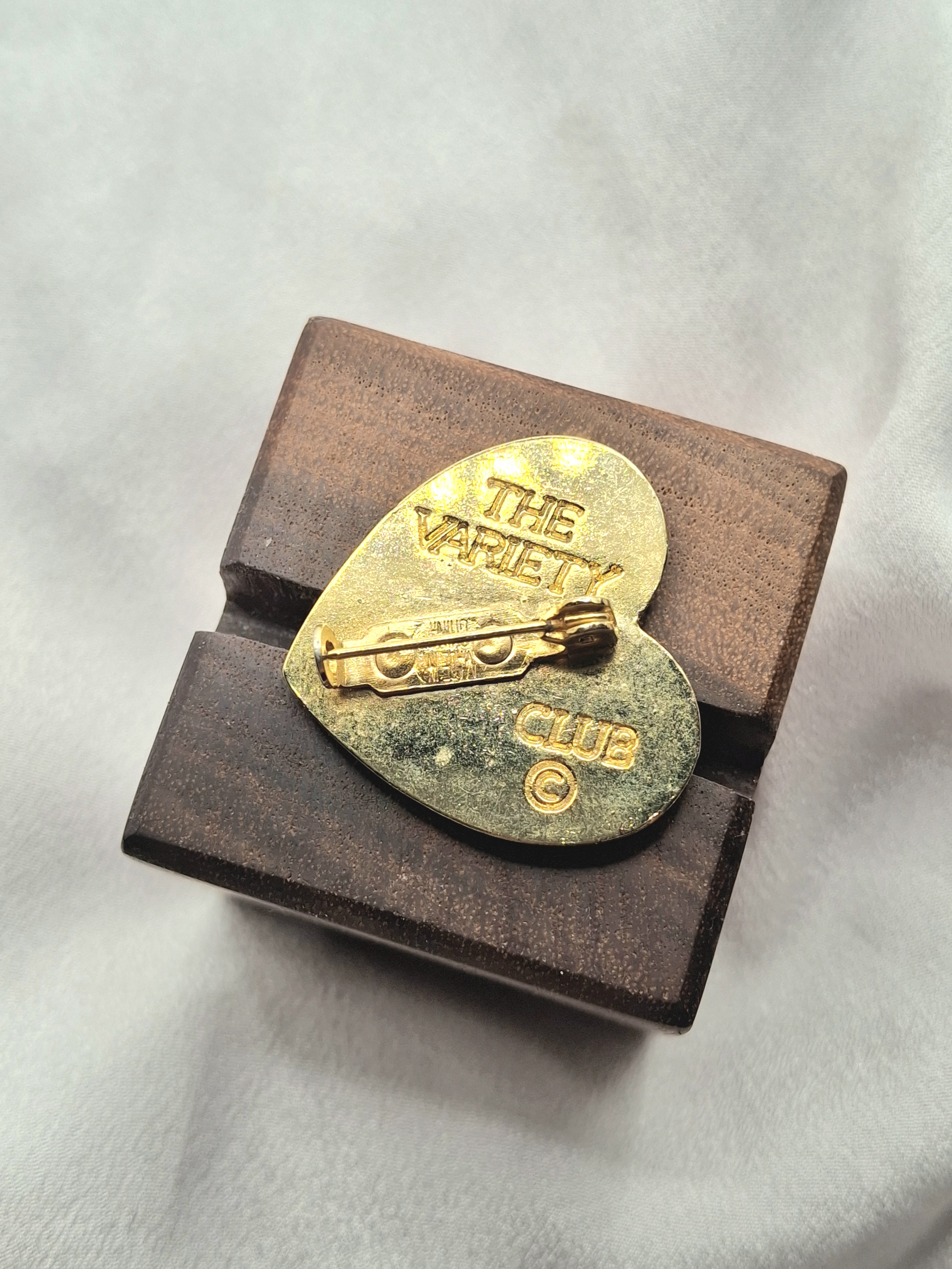 Image 3 for Vintage The Variety Club Gold Heart Brooch Pin