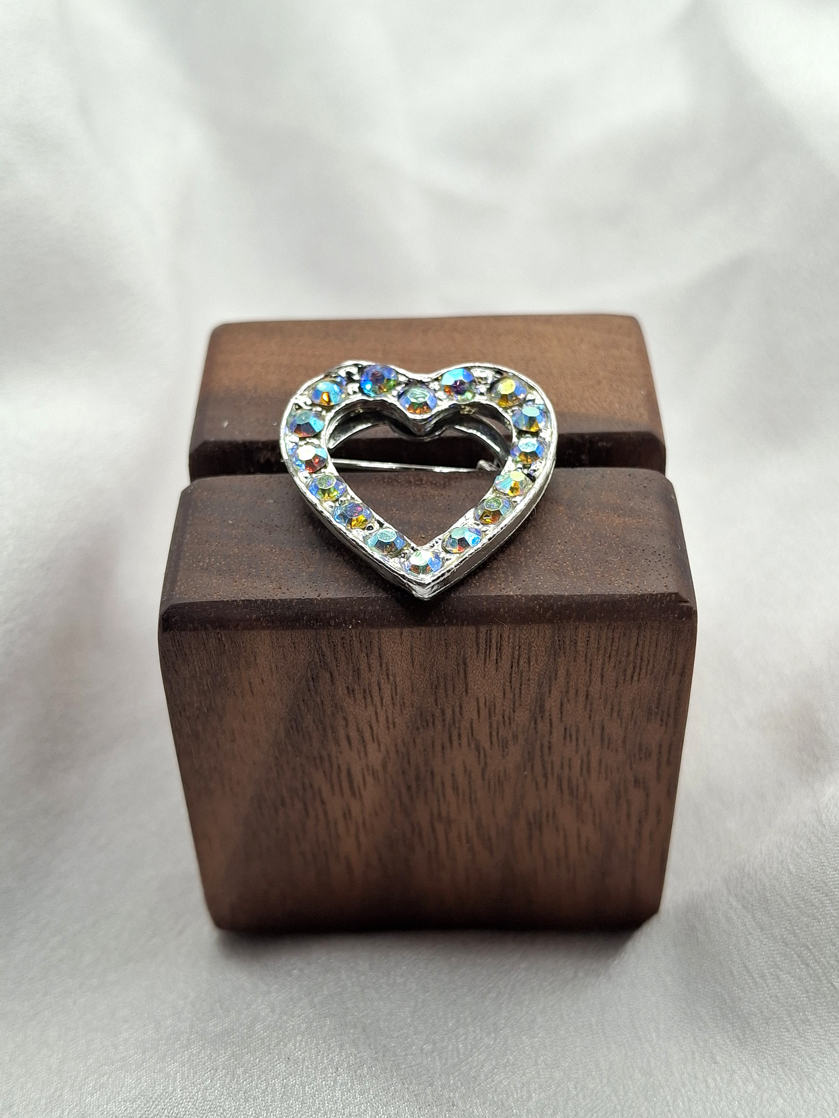 Vintage Heart-Shaped Iridescent Crystal Brooch Pin - AB Rainbow Sparkle