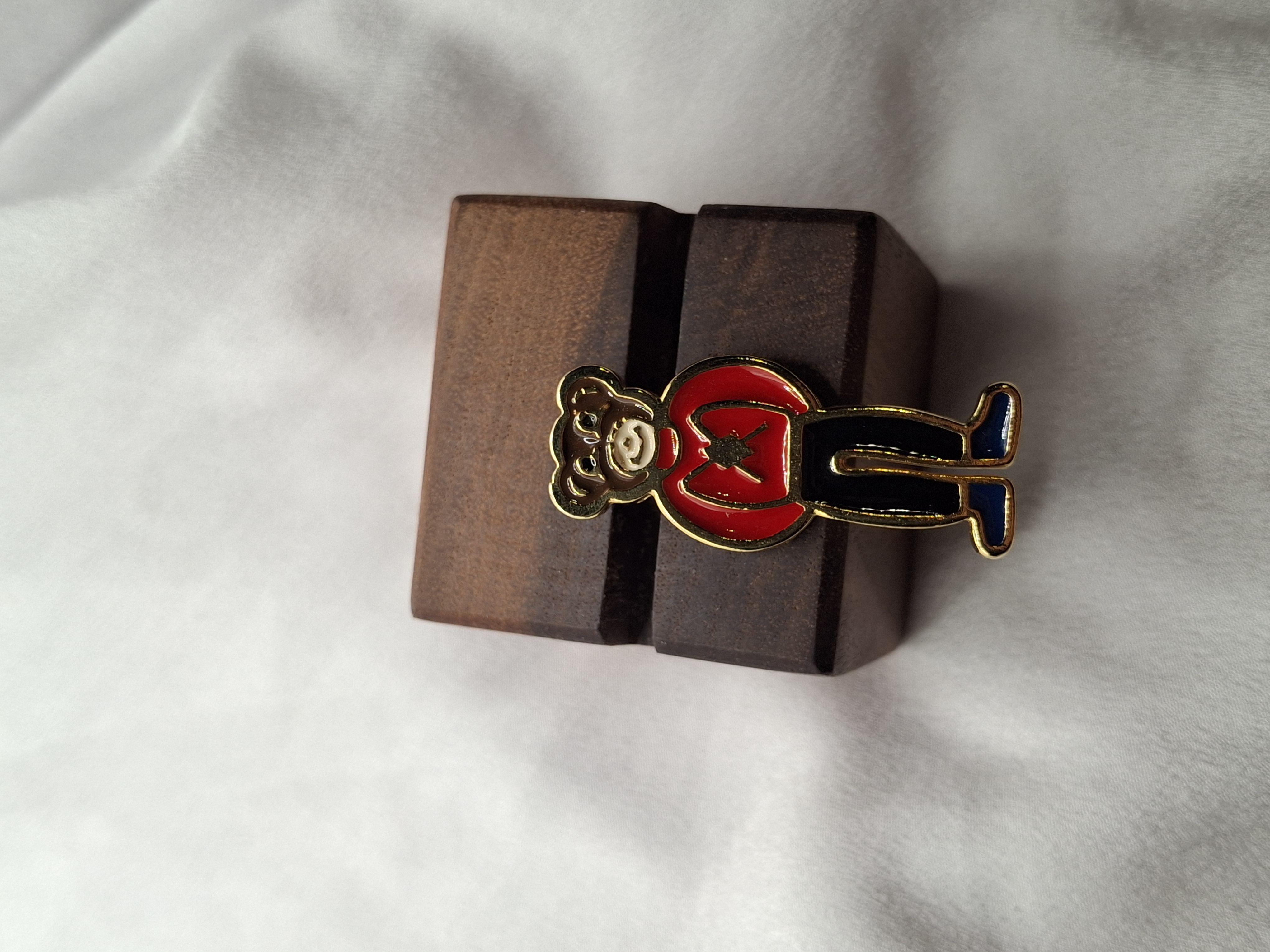 Image 6 for Vintage Enamel Bear Guard Pin - Collectible Jewelry