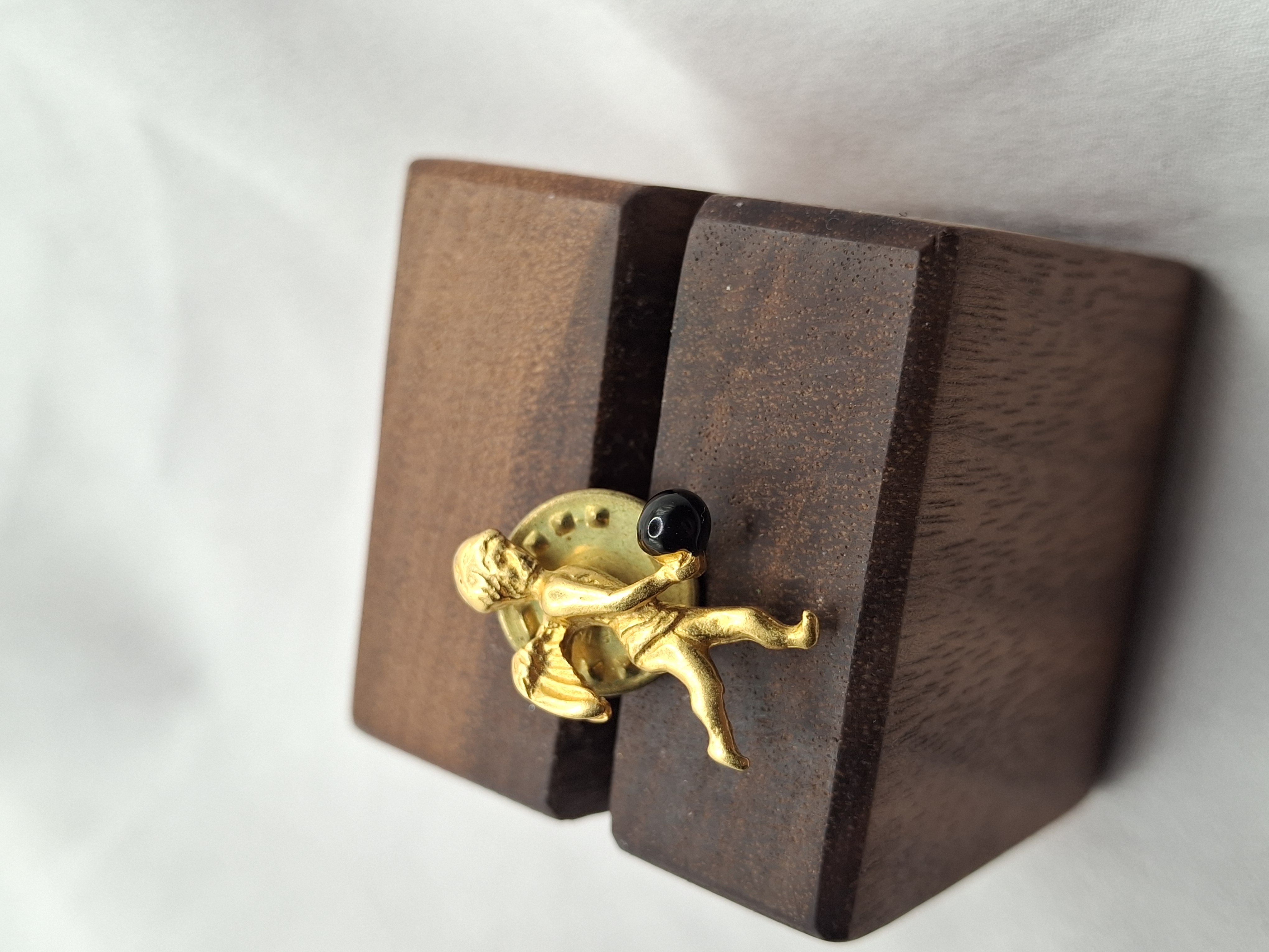 Image 3 for Unique Vintage Cherub & Onyx Pin