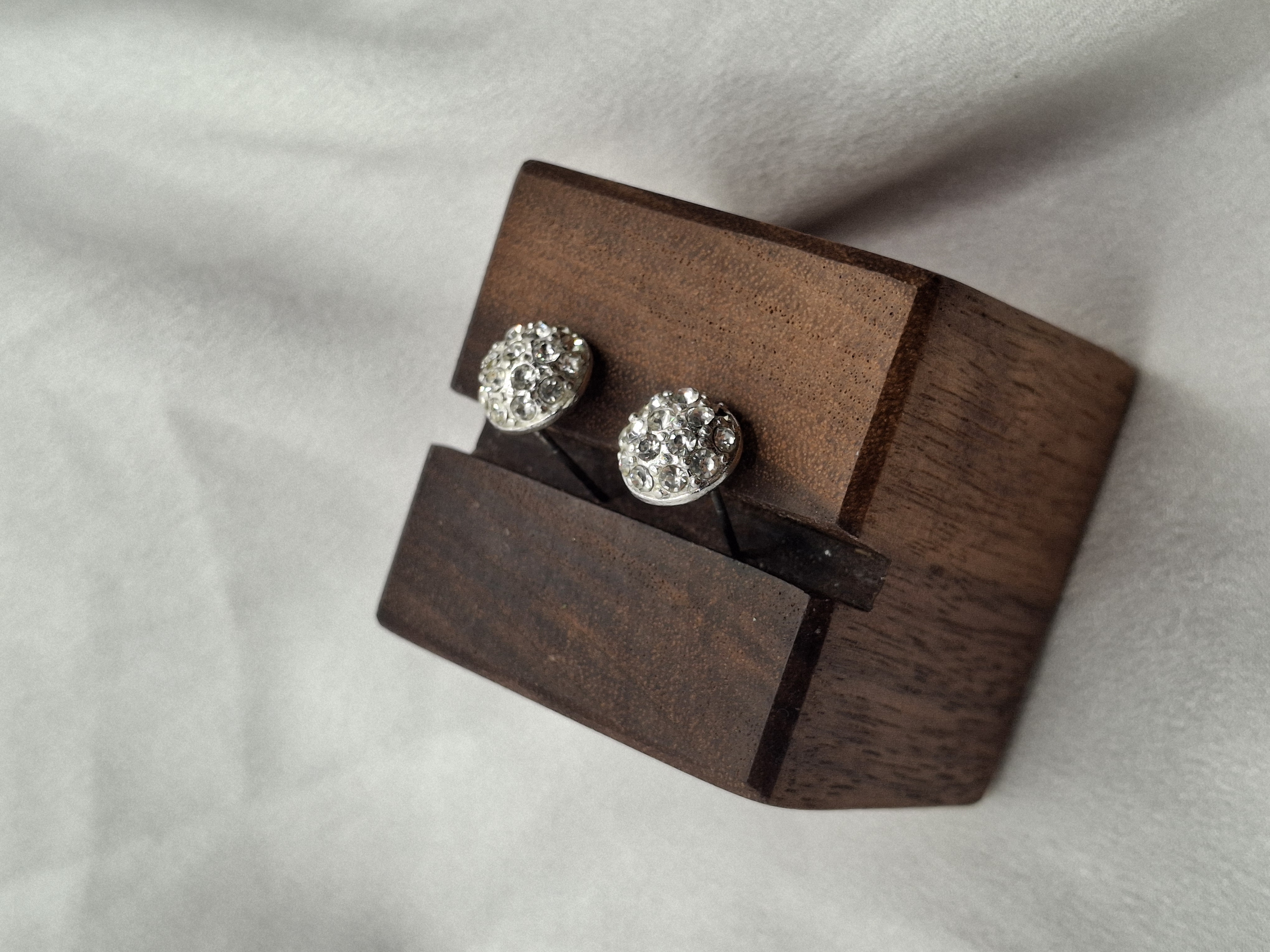 Image 4 for Vintage Silver Toned Sparkling Rhinestone Ball Stud Earrings