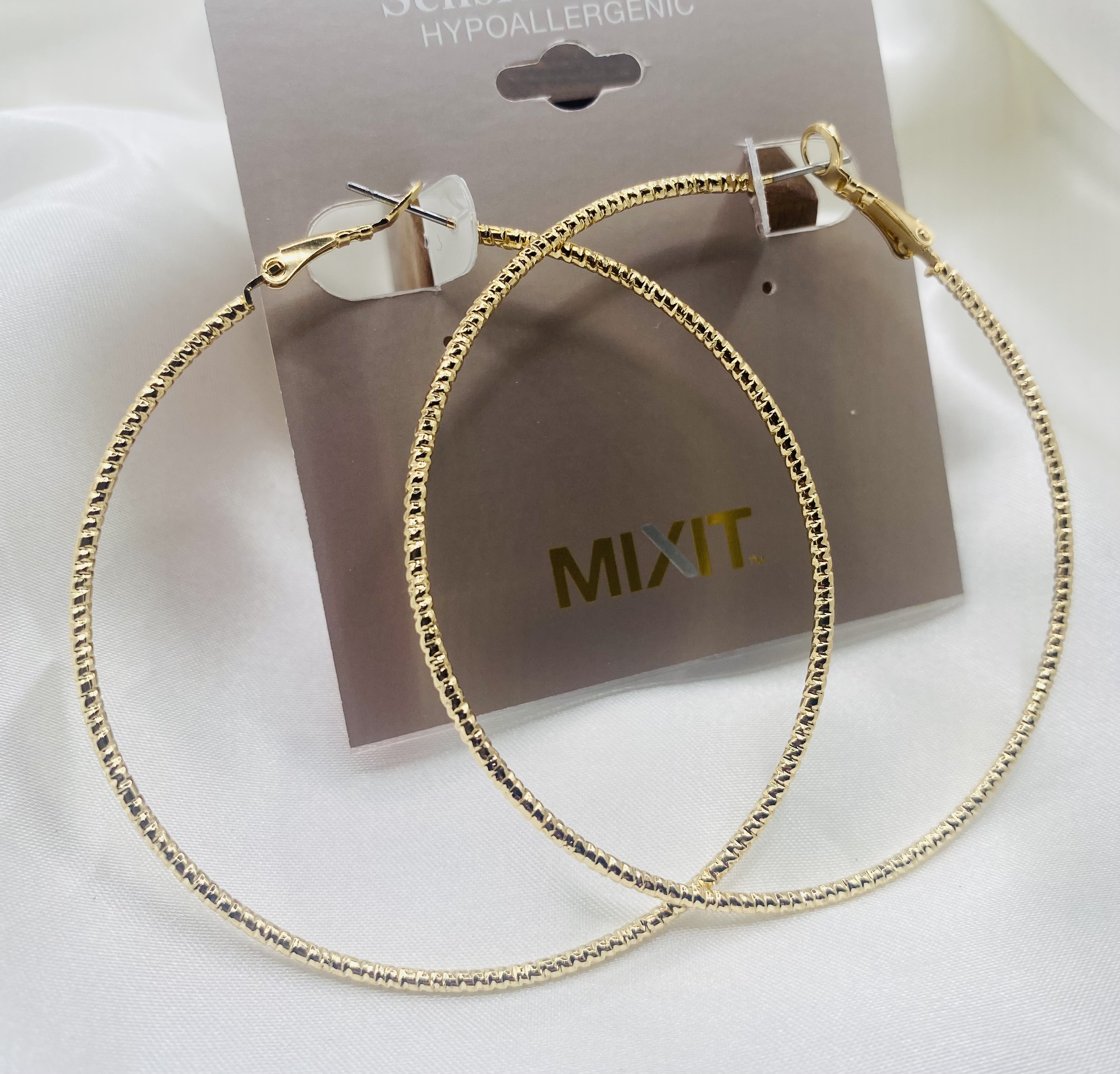MIXIT Gold Hypoallergenic Textured Hoop Earrings NWT