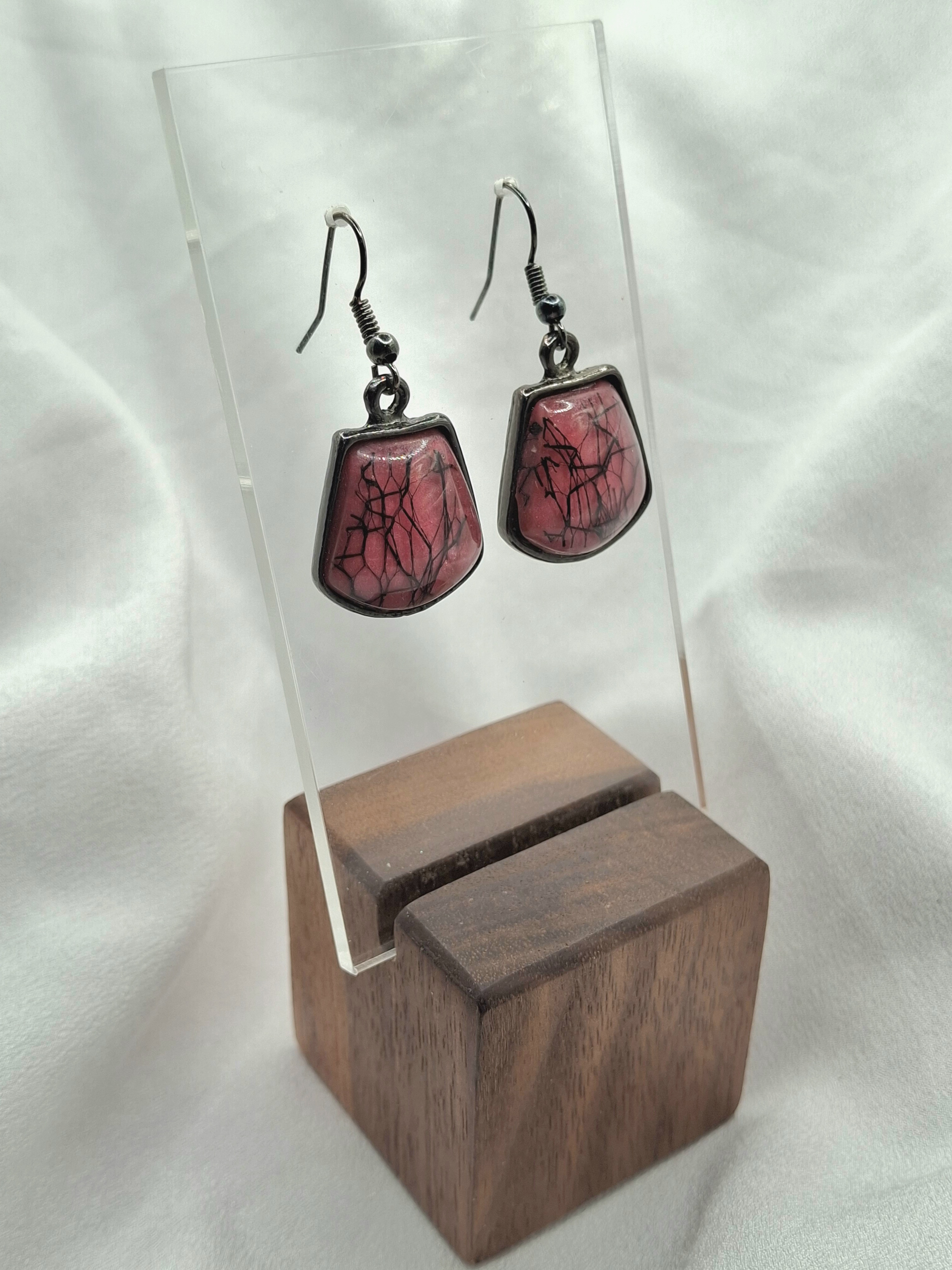 Image 4 for Elegant Pink & Black Cracked Glass Earrings