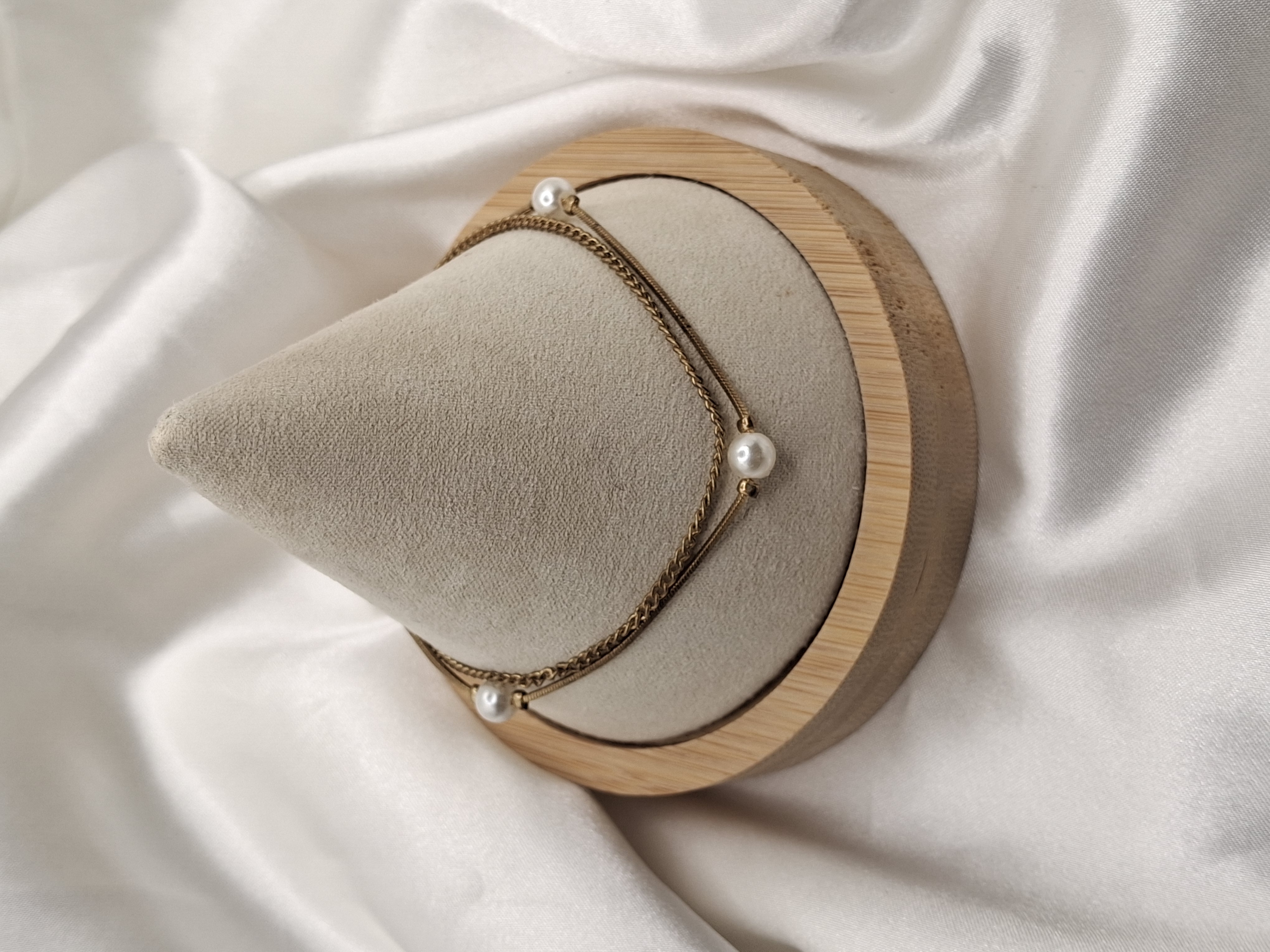 Elegant Pearl & Gold Double Chain Anklet - NWT