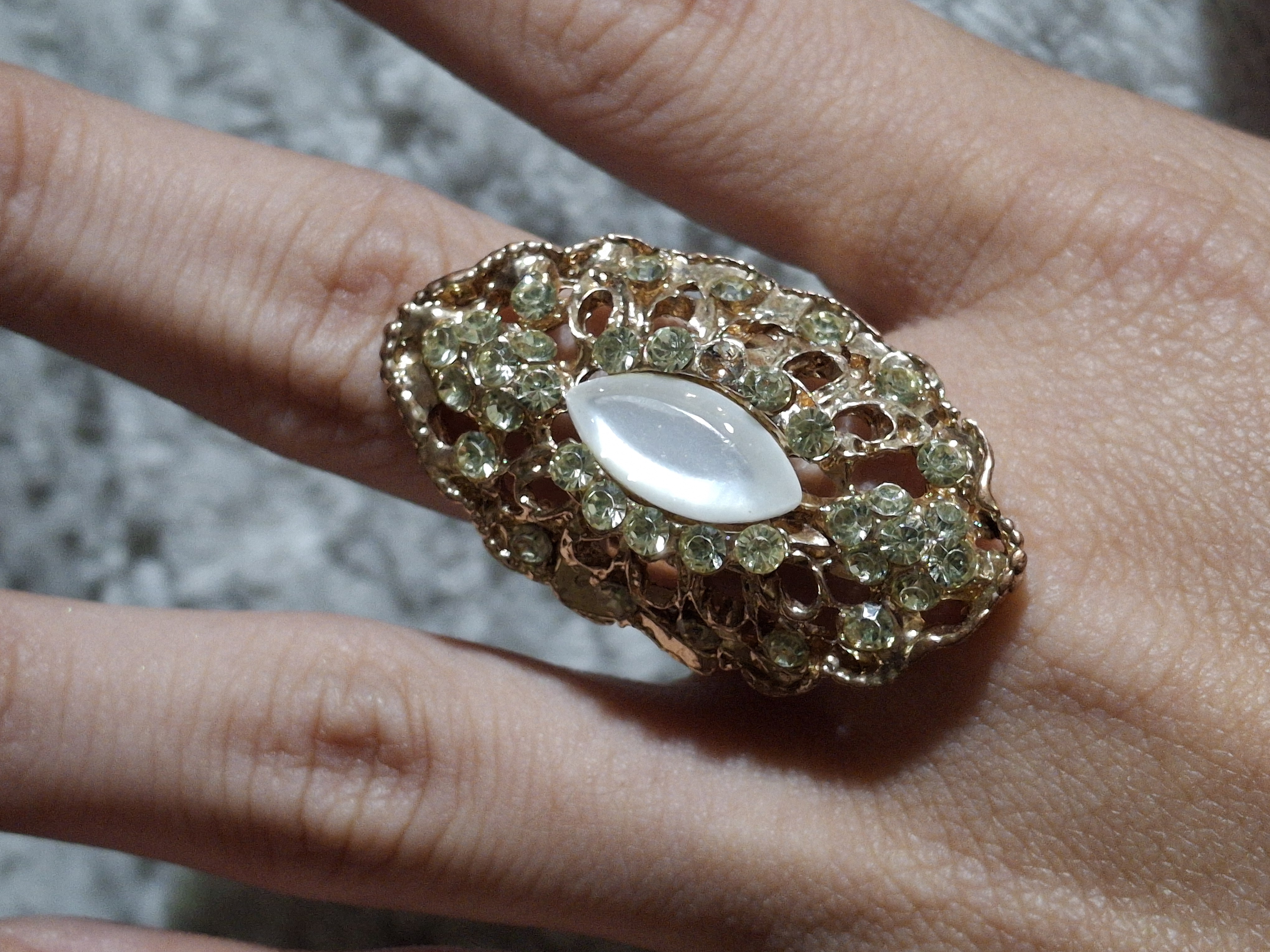 Vintage Adjustable Gold Toned Ring with Rhinestones