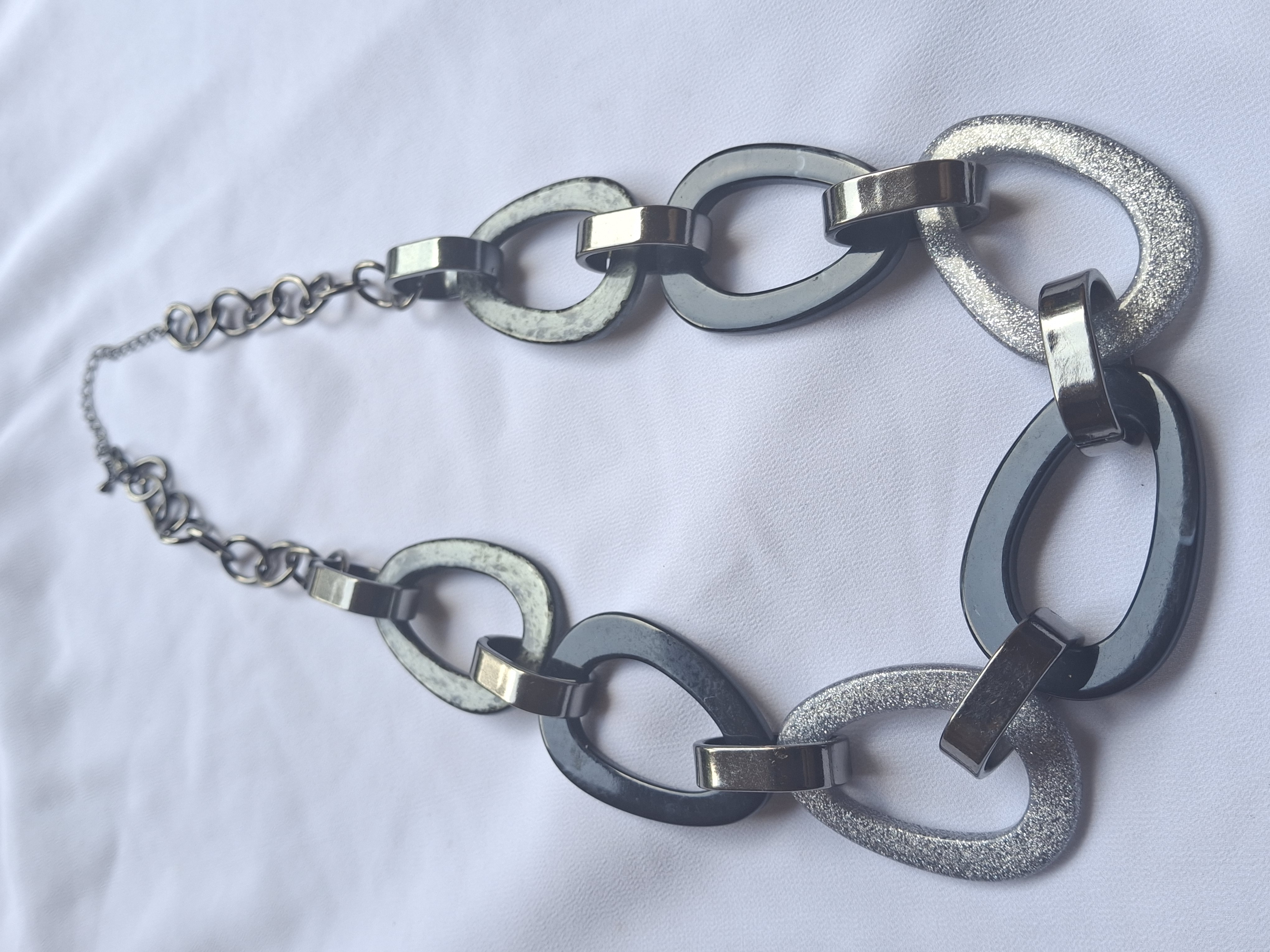 Image 3 for Vintage Chunky Gray Oval Links Statement Necklace