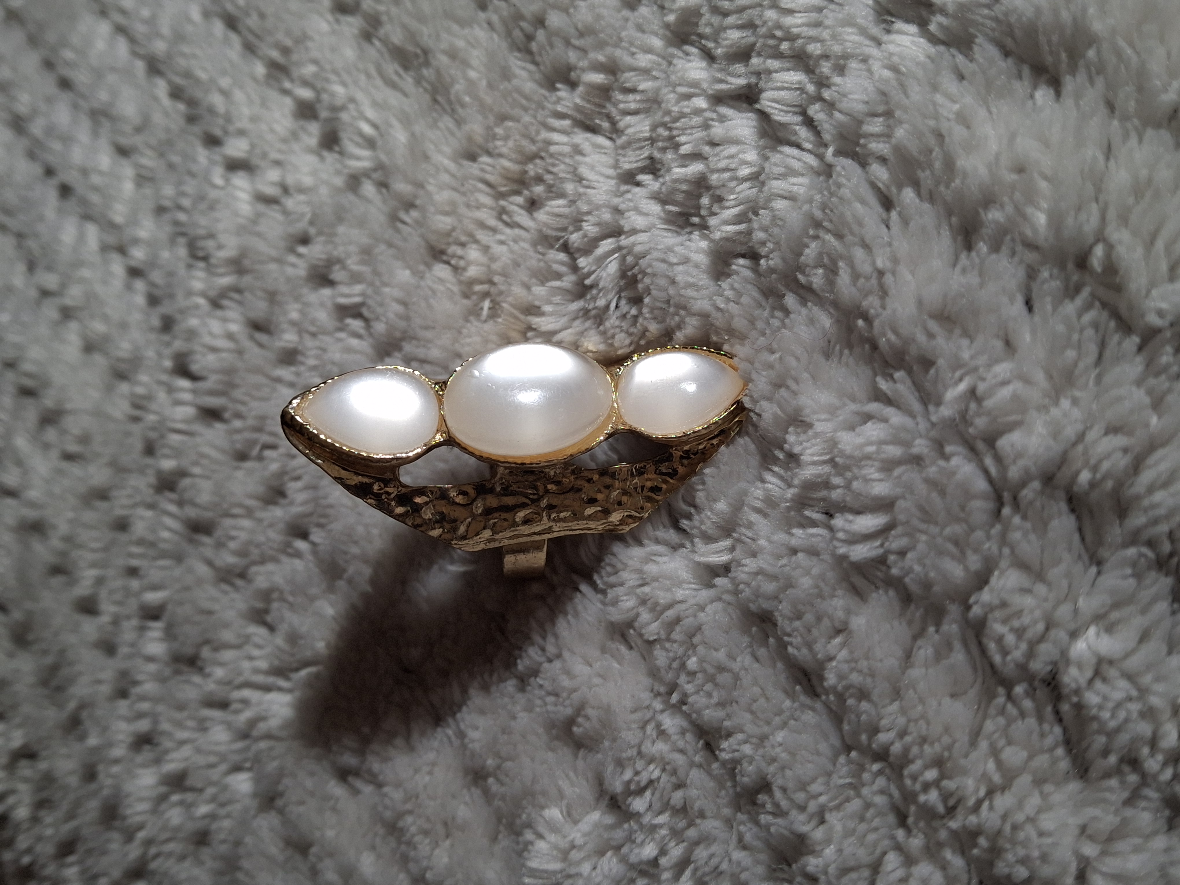 Image 6 for Large Gold Toned 3-Stone Statement Ring