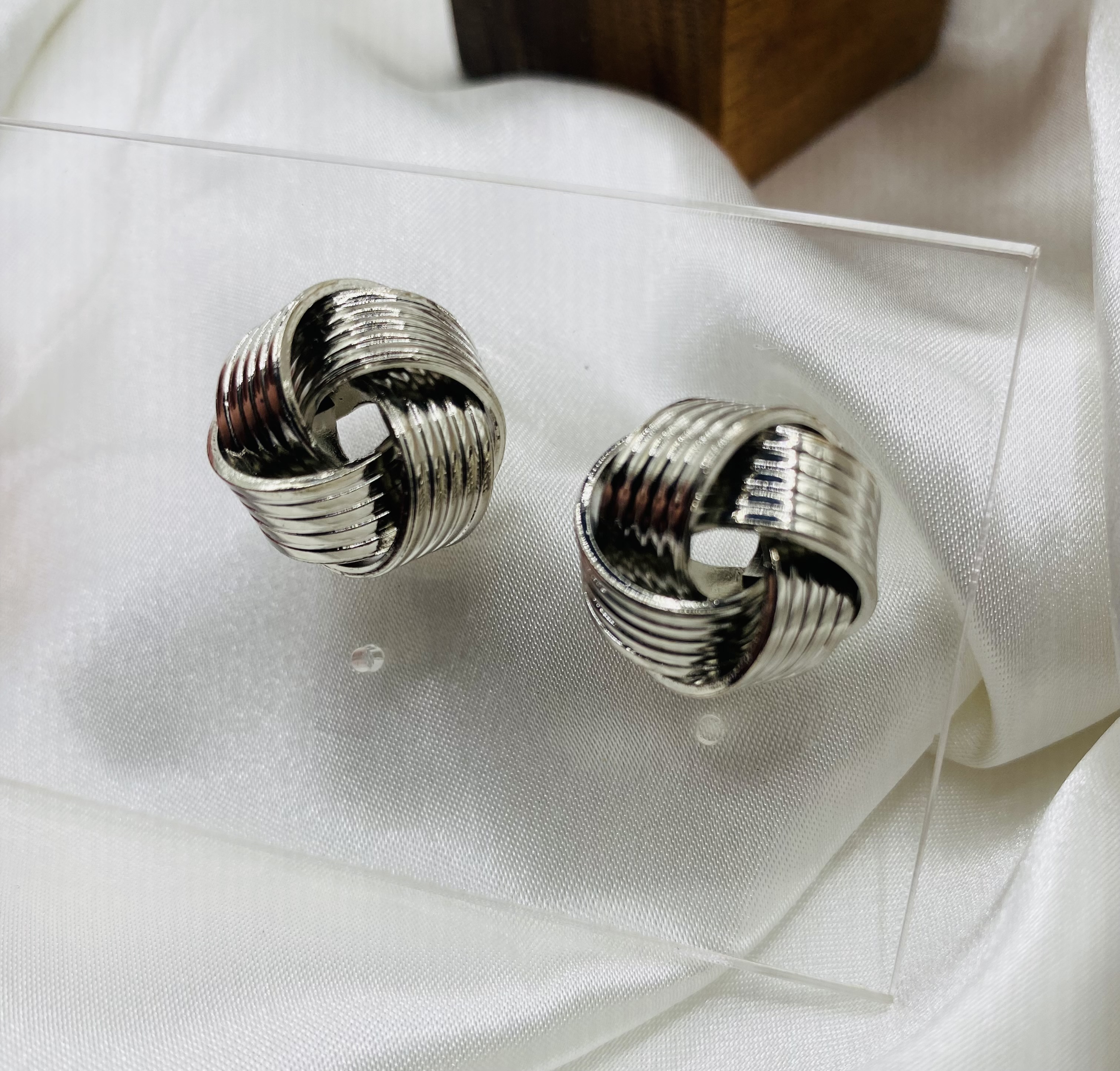 Image 5 for Silver Knot Design Earrings - NWT