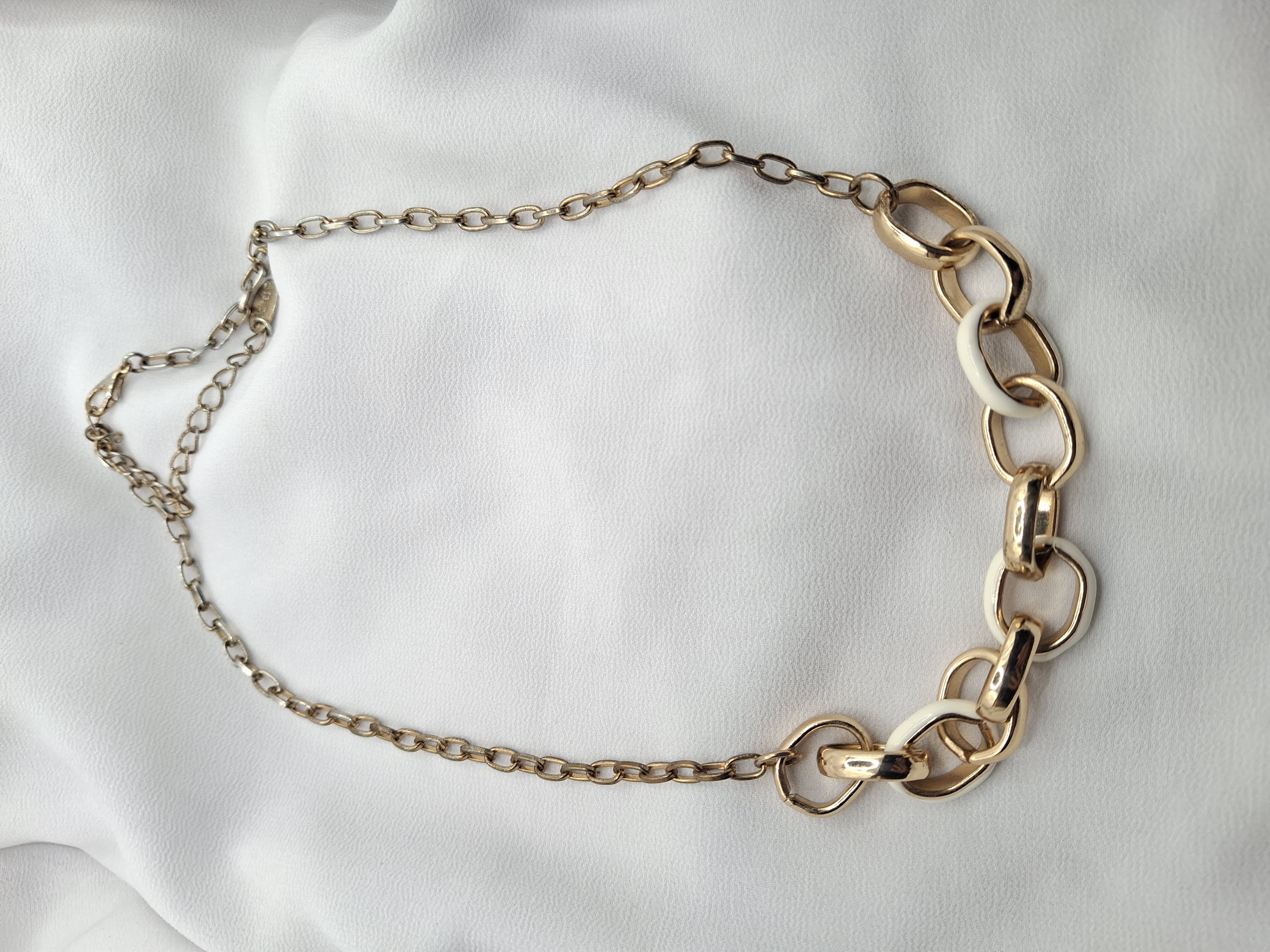 Image 3 for Vintage Gold Toned White Enamel Chunky Chain Link Statement Necklace